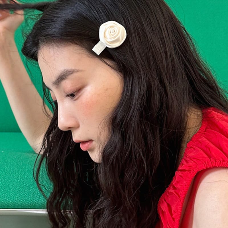 

geegee rose mini hair pin - Ivory IVORY