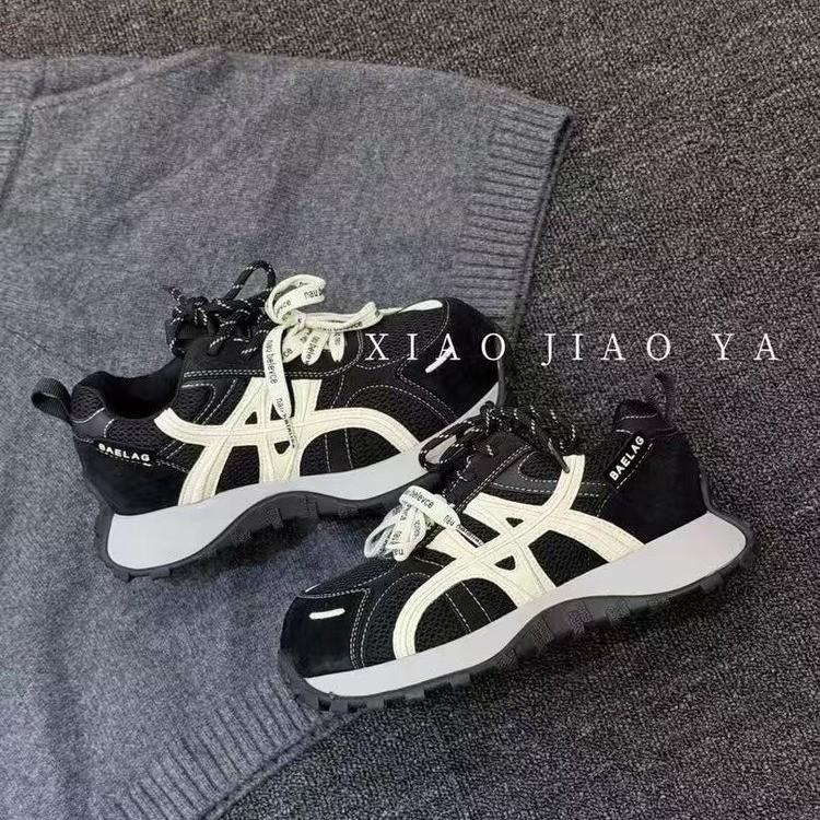 

2025 new matte soft leather color matching lace-up platform muffin small waist sports shoes dad shoes casual shoes women s shoes 40 чёрный