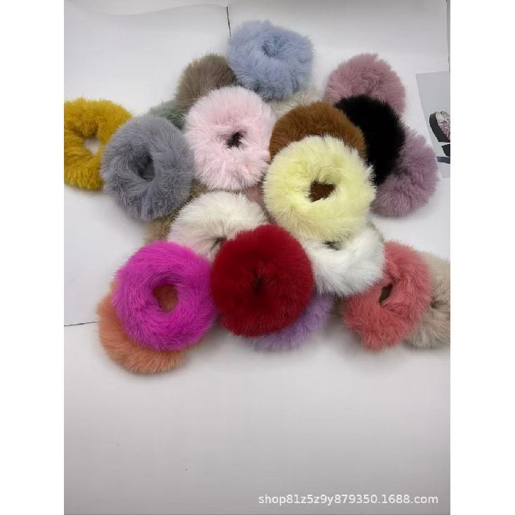 Plush Hair Scrunchies for Women & Kids, Soft Furry Hair Ties, High Ponytail Holder, Autumn Winter Fashion