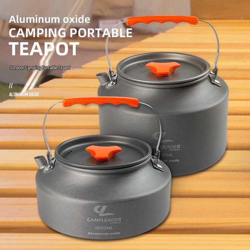 Tragbare Outdoor Aluminium Teekanne und Kaffeekessel für Camping, Bergsteigen und Brauen am Lagerfeuer.