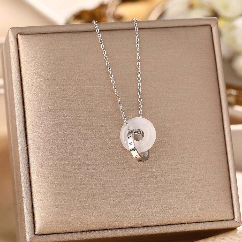 Women's Silver Titanium Steel Necklace with Micro-Inlaid Zircon - Elegant, Durable Clavicle Chain Jewelry