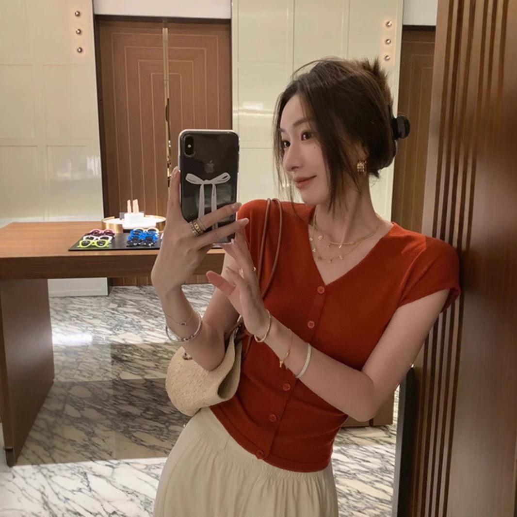 

Women s Summer 2025 Slim Fit French V-Neck Short-Sleeve Flutter Cardigan Small