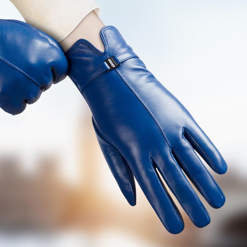 Russian Winter Ladies Sheepskin Gloves Touch Screen Plus Velvet Warm Driving Genuine Leather Glove Gift Box Annual Meeting Benefits