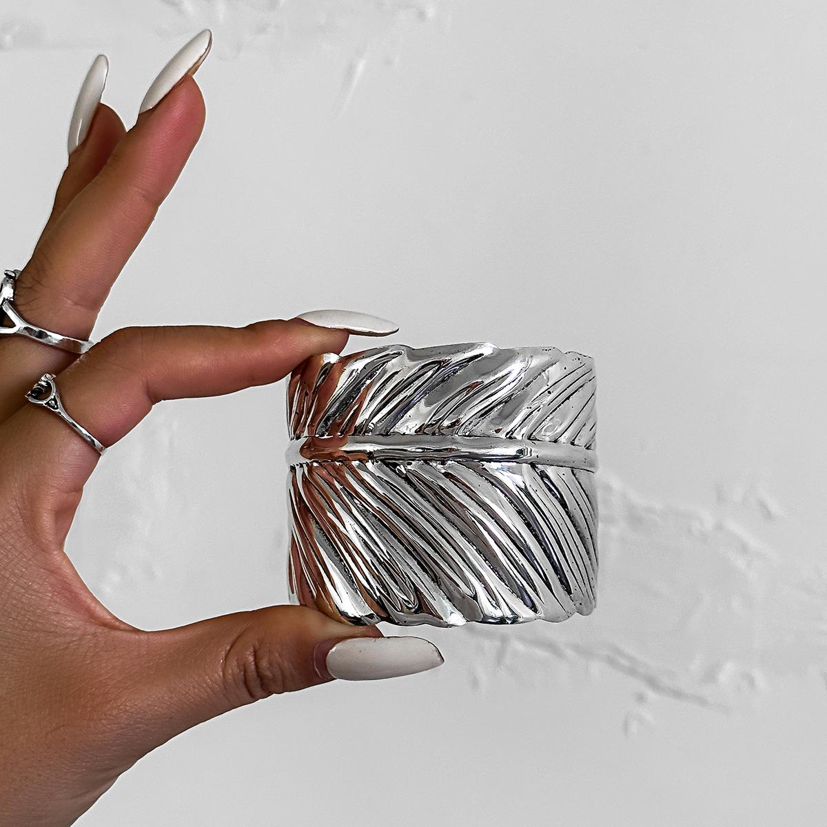 

Уникальные панк тяжелый металл массивные широкие манжеты открытые браслеты женские винтажная гравировка перо браслет на руку гранж циркон стимпанк мужские