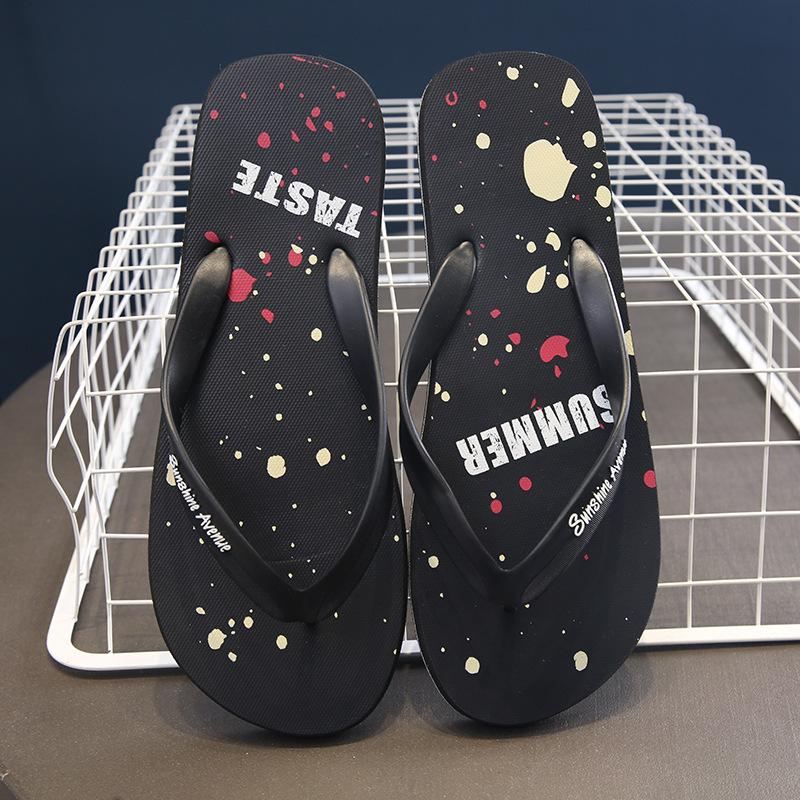 Fashion New Men's Anti-Slip Flip Flops Trendy Couples Beach Sandals Unique Patterns Durable Outdoor Unisex Summer Slides for Casual Wear