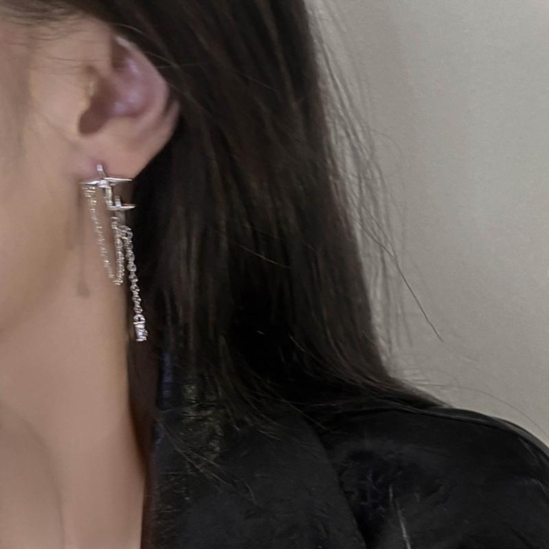 1 Pair Crystal Diamonds Four-pointed Star Earrings Crossed Star Earrings Women Handmade Lightweight Fashion Ear Jewelry