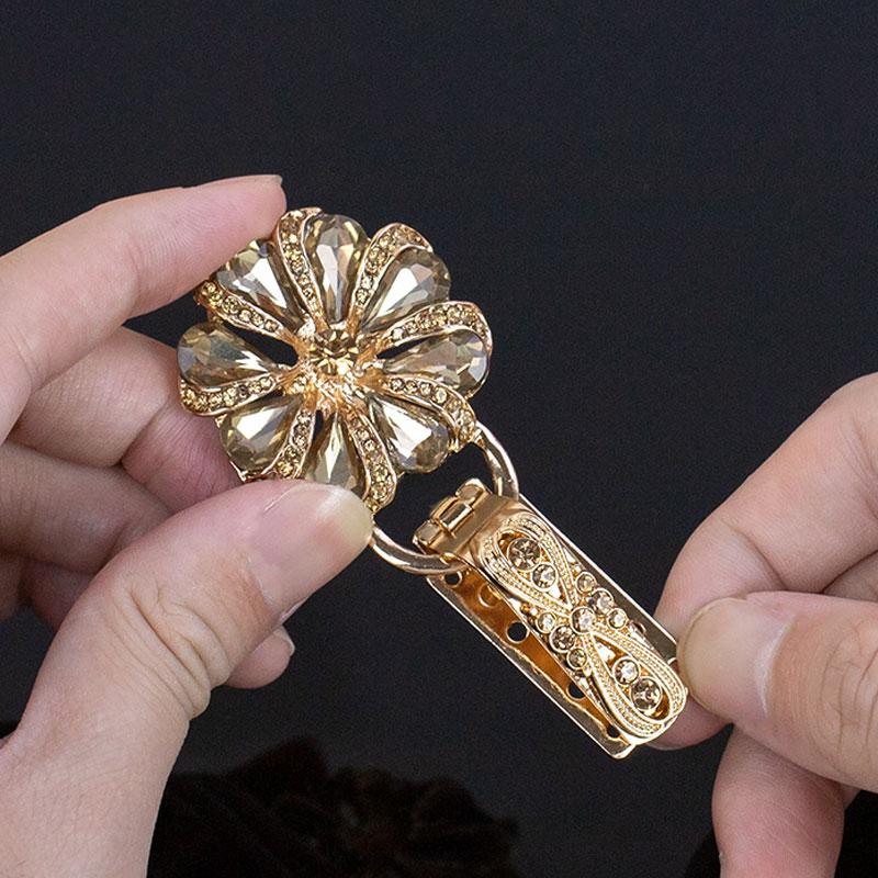 1Pc Handwork Sewing Originality Shiny Rhinestone Overcoat Decor Duckbill Buckle Fashion Metal Button Clothing Accessory
