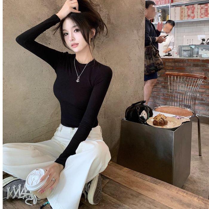 

Женская приталенная футболка с круглым вырезом и длинным рукавом Spicy Girl - Универсальный базовый слой для осени/весны XL чёрный