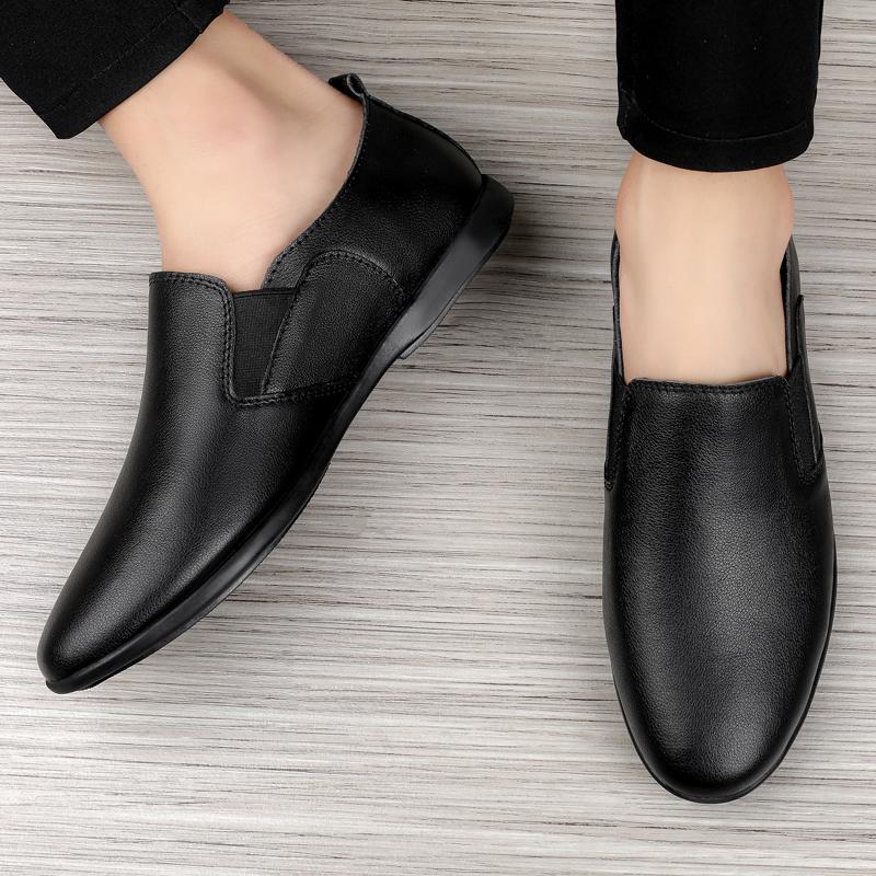 Fashion High Quality New Men's Leather Casual Shoes Versatile Outdoor Commuting Loafers Anti Slip Men's Interview Business Shoes
