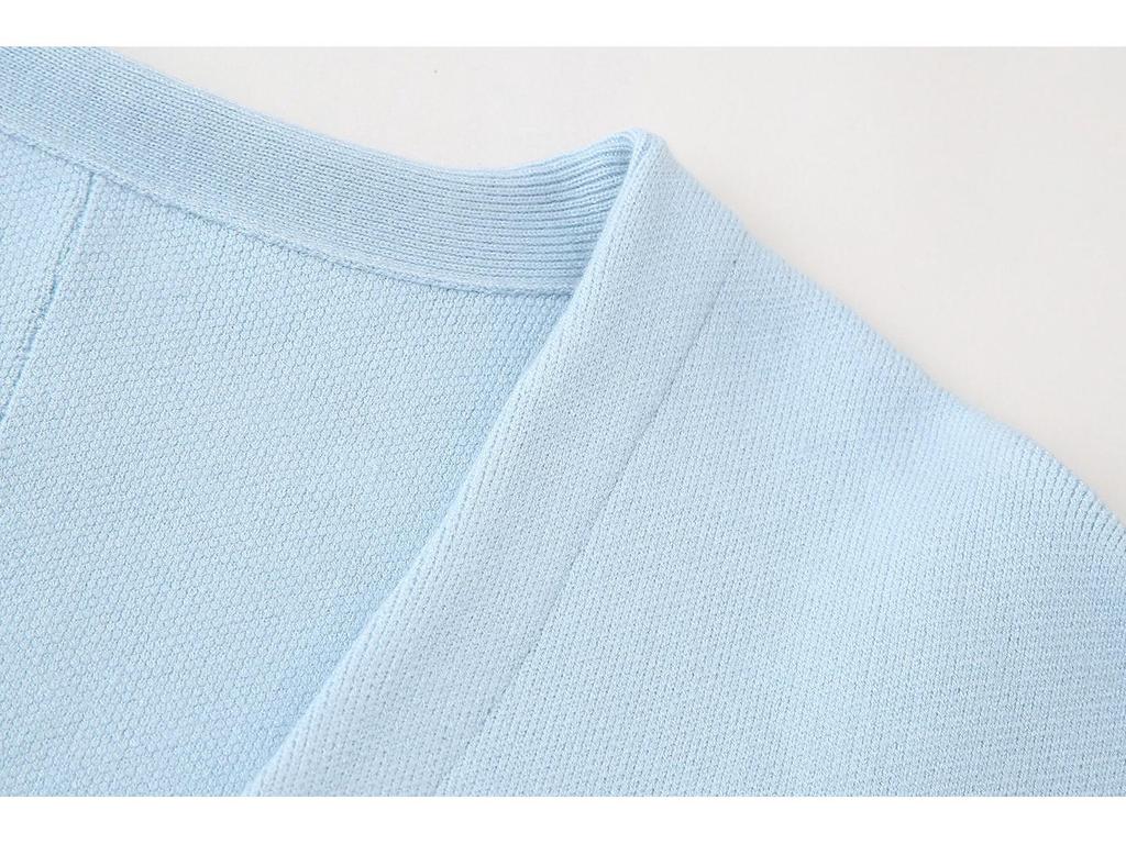 Summer 2024 Women's European & American Style Loose Sleeve Knitted Cardigan & Mini Skirt Set.