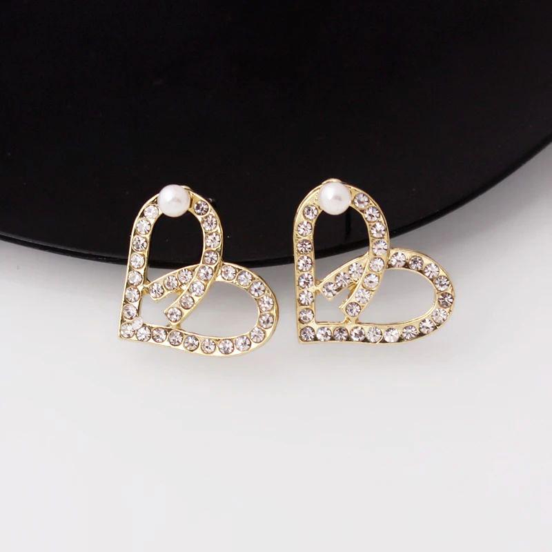 New trend sweet heart women stud earrings imitation pearl beads hollow heart small earing fashion jewelry