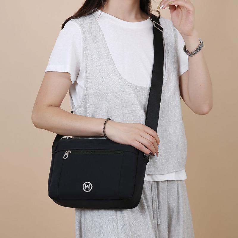 Lightweight Women's Bag Multi-Layer Nylon Travel Shoulder Bag