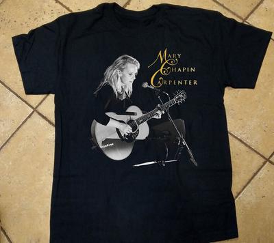 Mary Chapin Carpenter Play Guitar Shirt Unisex Short Sleeve Cotton Tee CS729 Unisex T-Shirt