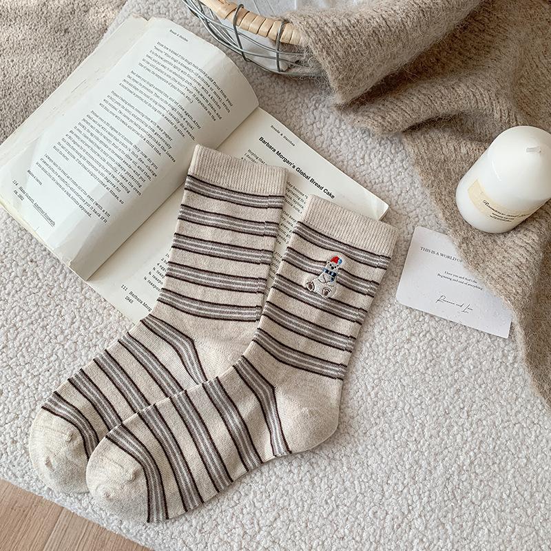 Winter Polar Bear Cashmere Socks Women'S Contrast Striped Vintage Mid-Leg Socks Warm And Versatile High Wool Socks