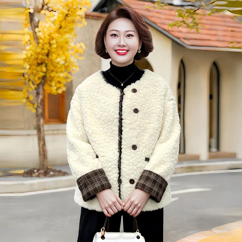 Fur integrated scarf short noble new women's winter coat
