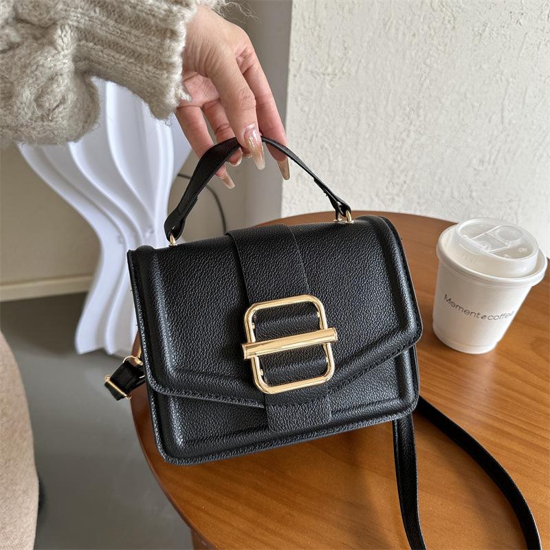 

Нишевая ретро персонализированная модная повседневная новая ранняя весна простая сумка-тоут в стиле инс женская корейская версия универсальная сумка-мессенджер чёрный