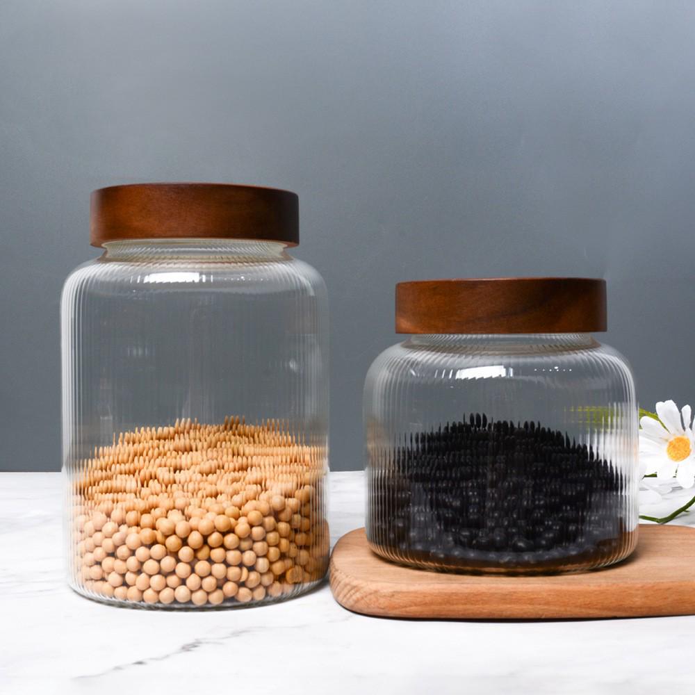 Vertical Stripe Borosilicate Glass Jar with Acacia Wood Lid - Large Capacity for Kitchen Storage or Pickles