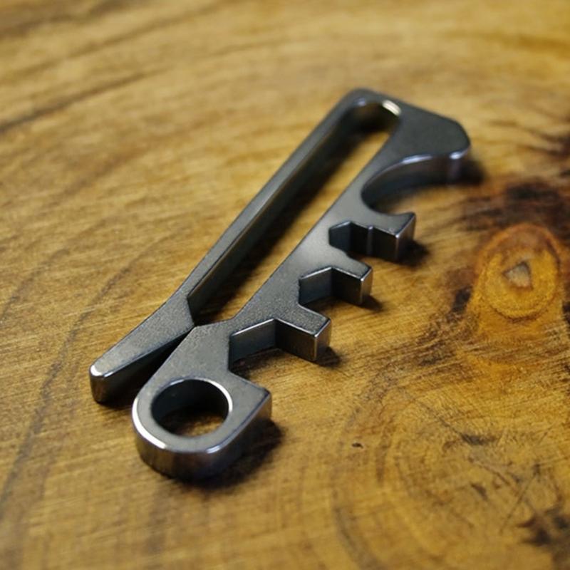 Ergonomic Outdoor Edcs Carabiner Tool Kit Wrench 200kg Bearing Alloy Construction For Backpackers And Survivalists