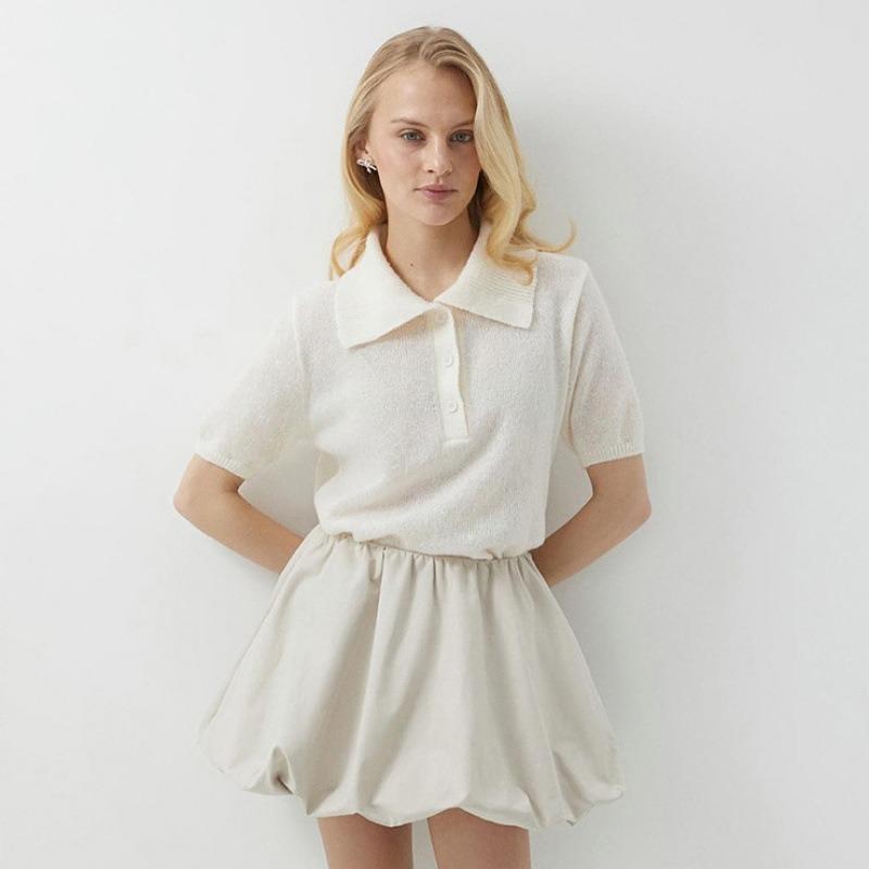 Módní pletený pulovr Dámský svetr s krátkým rukávem 2025 Jaro Léto Klopa Knoflíky Top Jednoduchý Tenký Elegantní Volný Ležérní Kancelářský Pletený Oděv