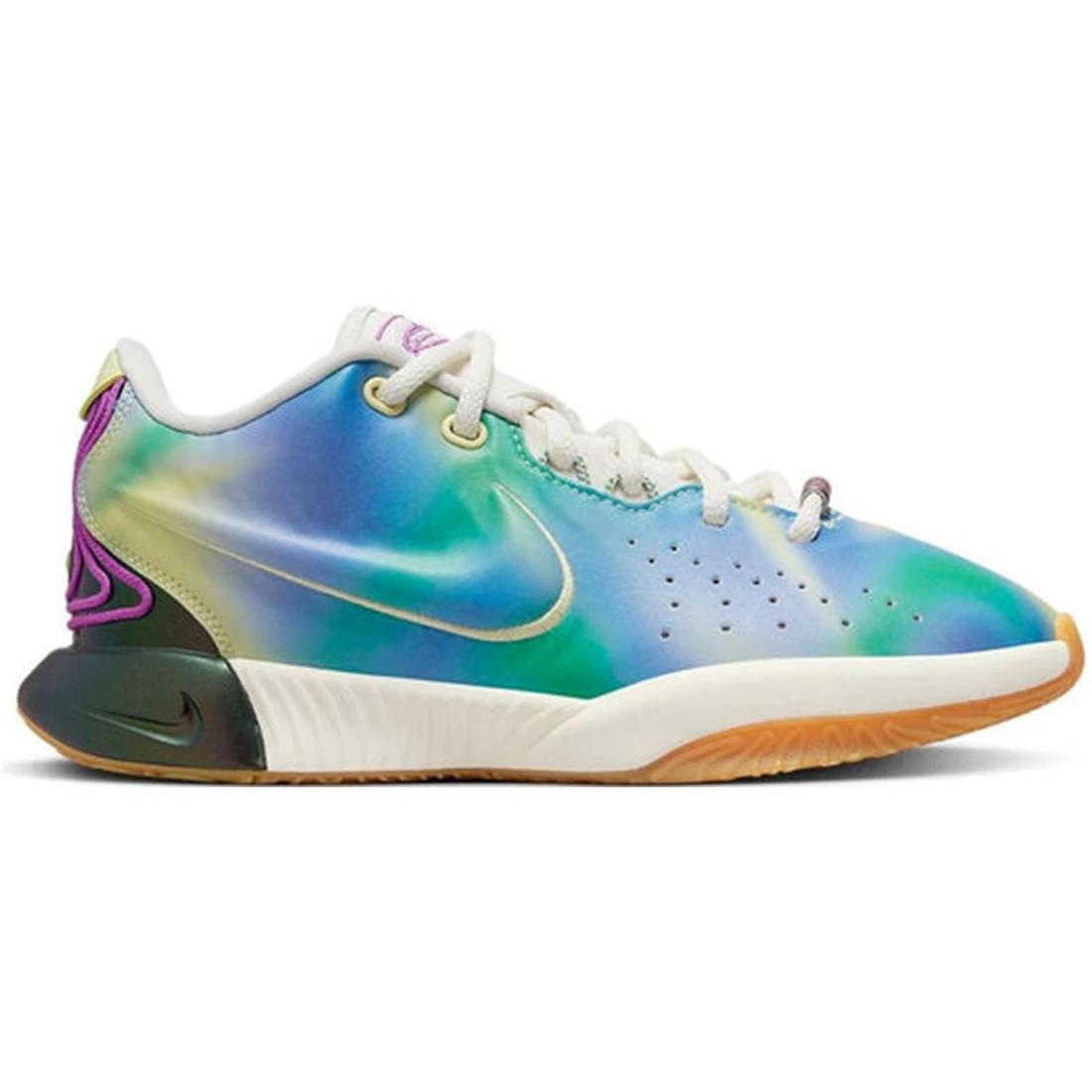 

Кроссовки Nike LeBron 21 SE Movie Night (GS)(FN4305-900) 37.5