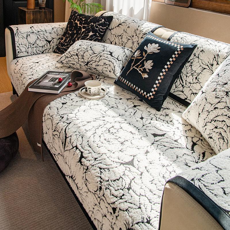French Camellia Sofa Cushion Is Universal In All Seasons  New Retro Straight Row Non-Slip Leather Seat Cushion Cover Cover Cloth