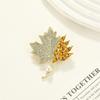 Pearl Alloy Maple Leaf Brooch Chic Pin Women Men Clothing Accessory Jewelry Suit Lapel Corsage  Year Gift