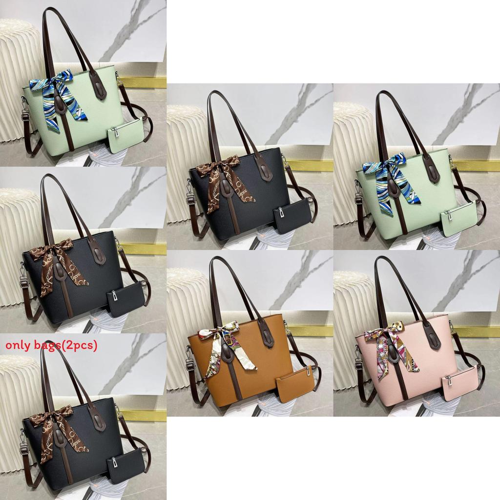 Fashionable Oversized Tote Handbag With Inner Compartments For Leisure And Shopping