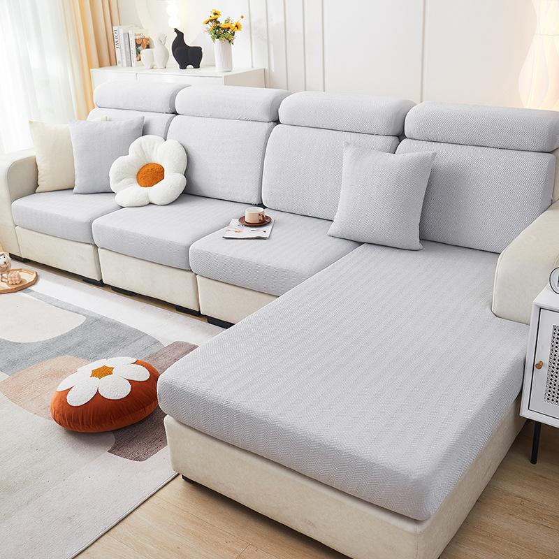 Letni Chłodny Pokrowiec na Sofę z Jedwabiu Lodowego Uniwersalny Całościowy Nowy Letni Antypoślizgowy Prosty i Świeży Sofa