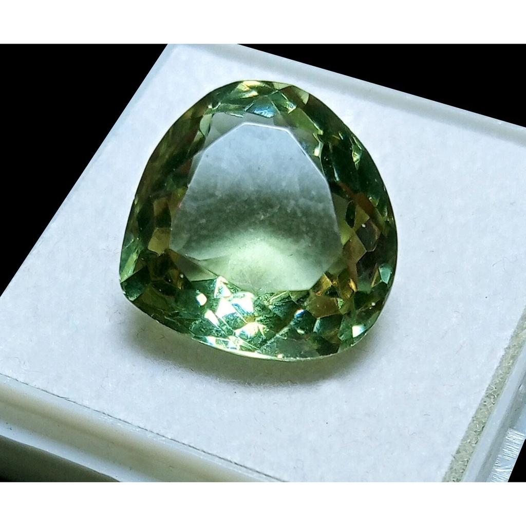 Alexandrite Natural 10.05 Ct Fancy Pear Flawless Certified Loose Gemstone