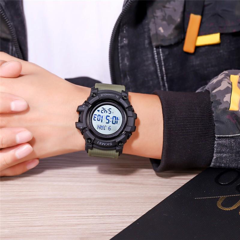 waterproof watch with compass