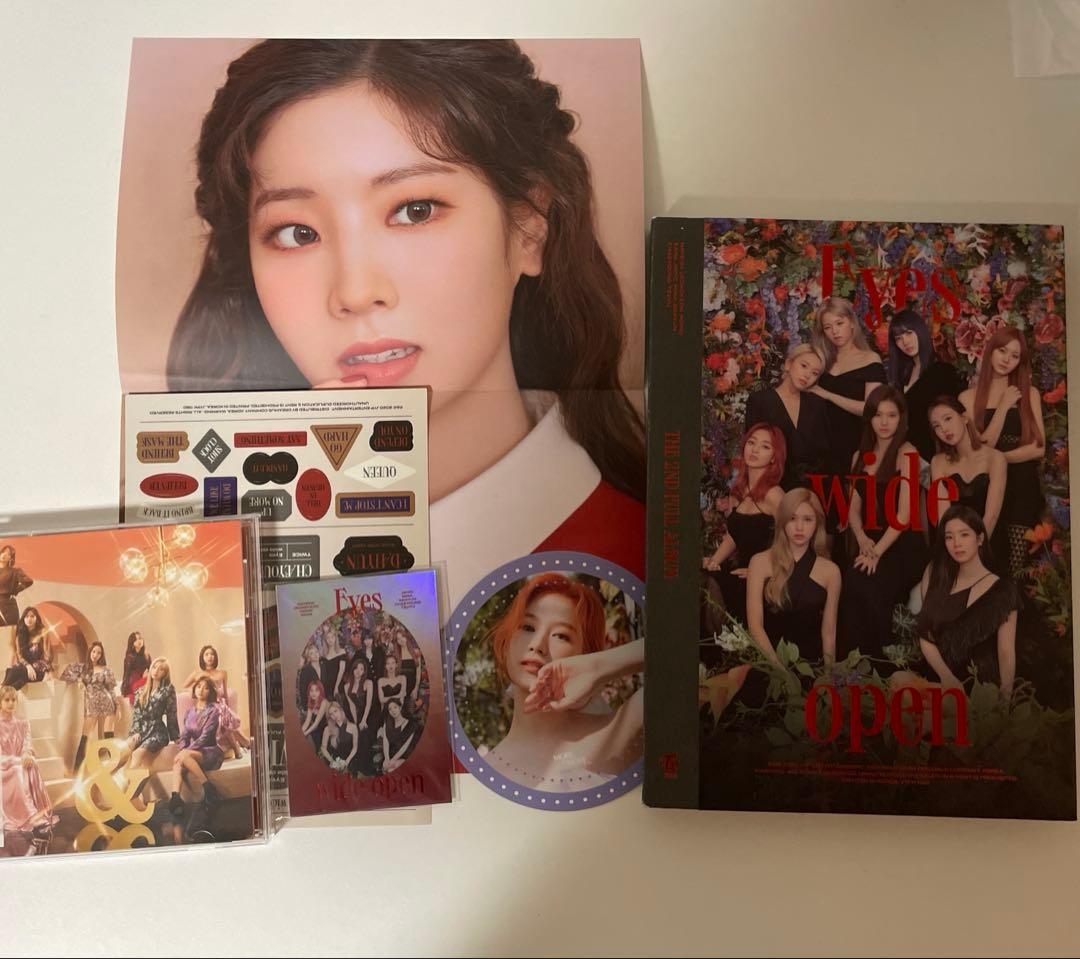 

[USED] TWICE Eyes wide open