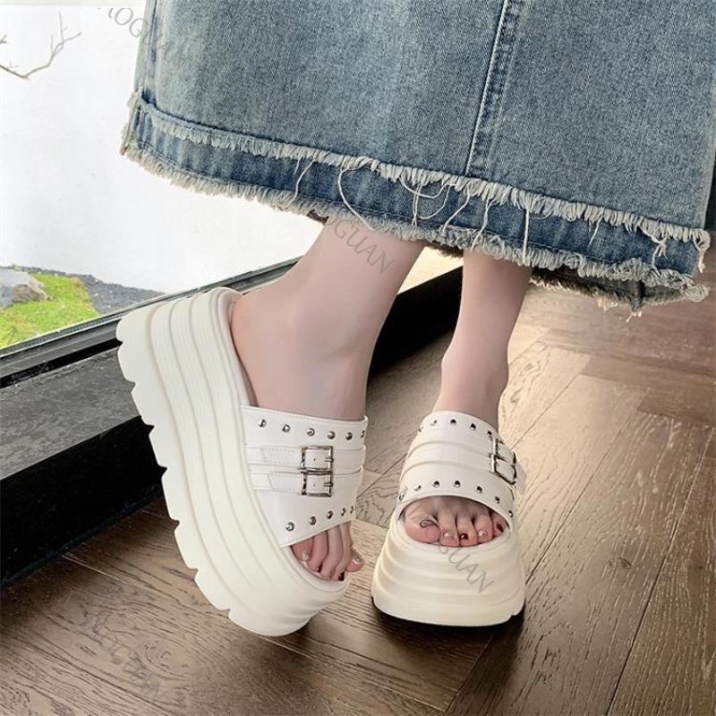 Fashion Thick Bottom Heightening Sandals Slippers Summer Outside 8cm High Heels Female Slipper Fashion Versatile Platform Beach Slides