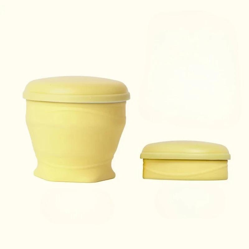 

180ml Foldable Water Cup for Travel and Business Trip Portable Silicone Camping Mug Food Grade Outdoor Drinking Cups жёлтый