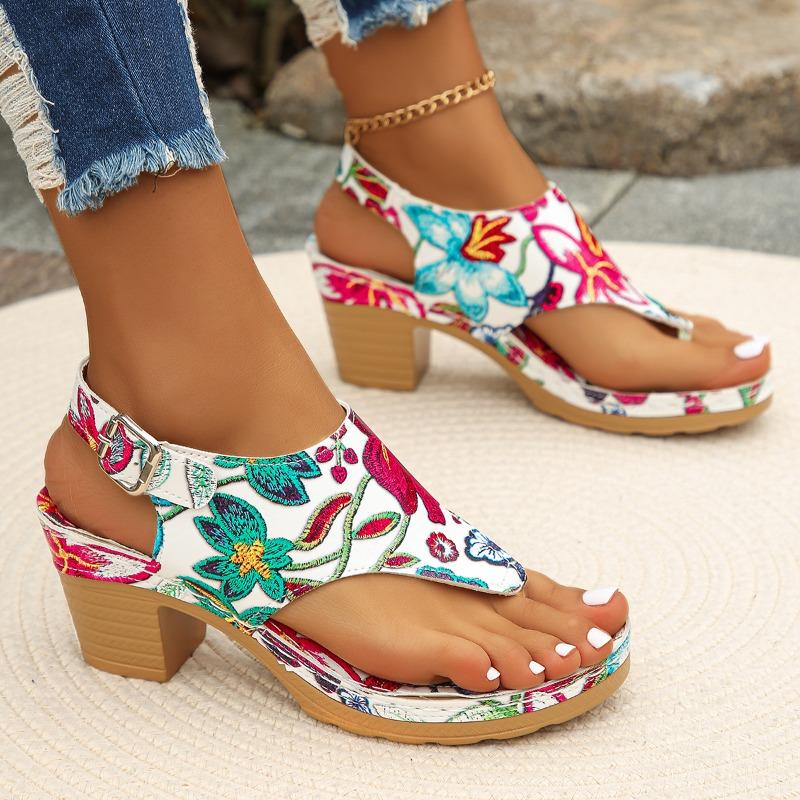 Fashion Women Sandals New Style Trend Chunky Women Sandals Mid Heels Fashion Shoes Summer Brand Dress Pumps Casual Shoes Women Sandals