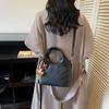 Handbag Bag Women's New Trend Retro Casual Shoulder Bag Large Capacity Fashion Commuting Texture Messenger Small Square Bag
