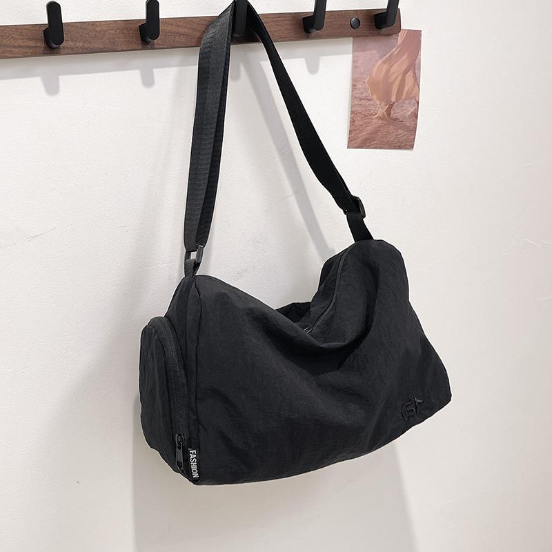 

Новая премиальная женская сумка нейлоновая сумка простая сумка-тоут большой вместимости повседневная на плечо через плечо сумочка 32*21*15cm чёрный