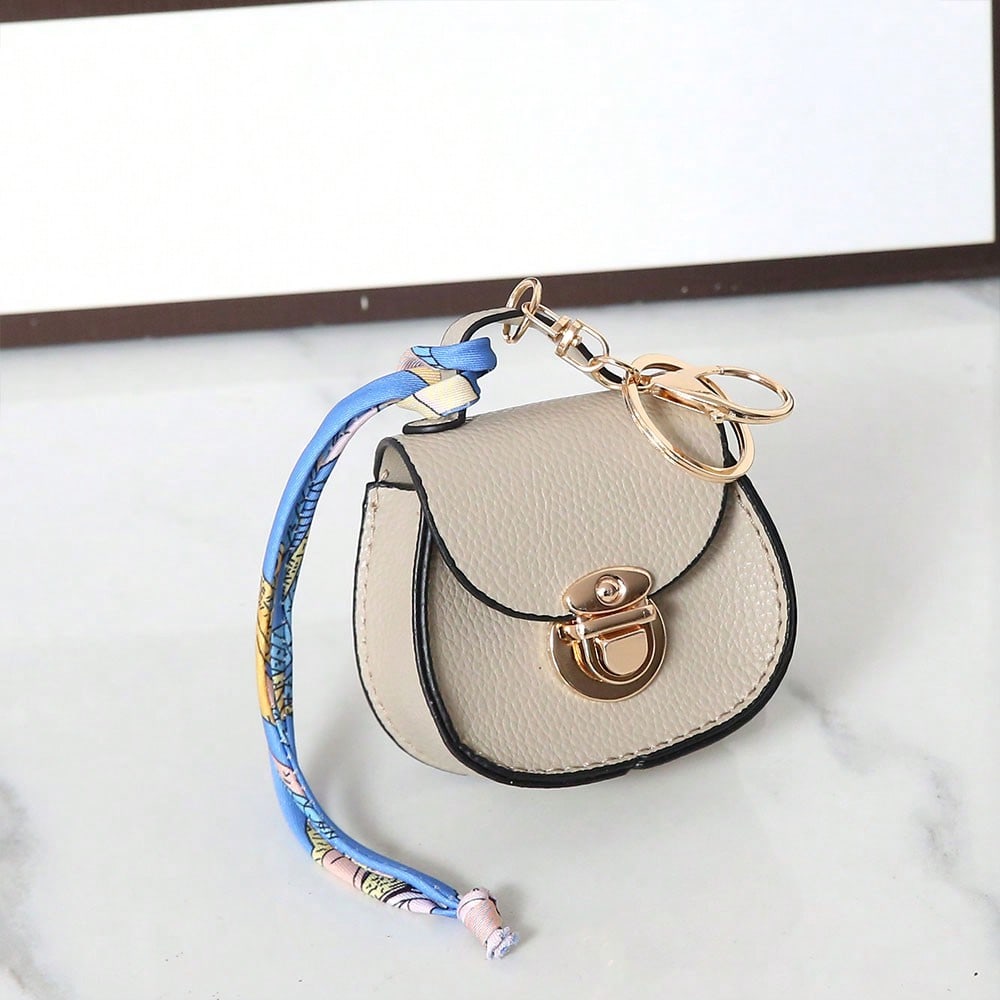 Mini PU Leer Zadel Tasje Bedel Tas Hanger Luxe Schattige Portemonnee Hanger Mode Decor Creatieve Sleutelhanger Cadeau Lippenstift Tas beige