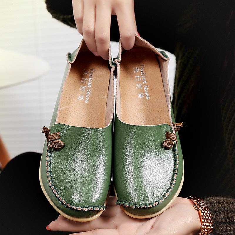 Women's Leather Shoes Flat Bottom Ladies Casual Mom Shoes Soft Loafers Women's Shallow Summer Comfort Flats Nursing Shoes