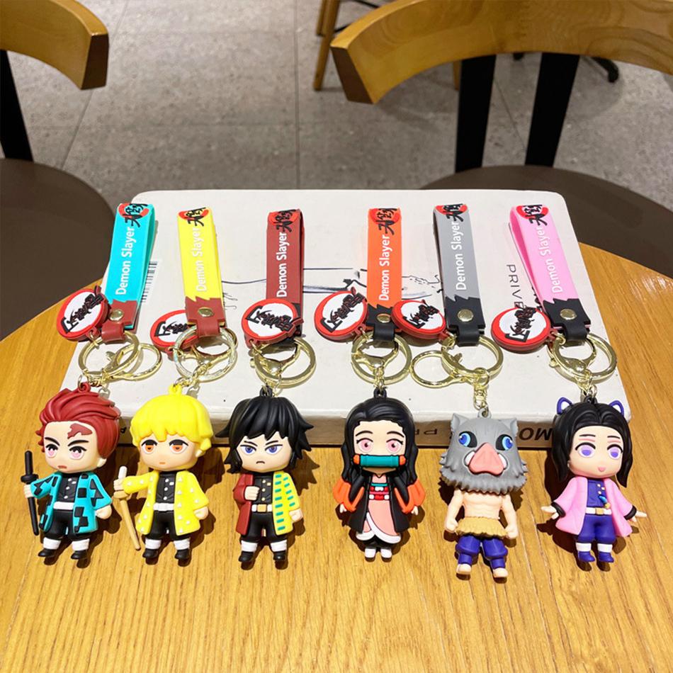 Anime Demon Slayer Kimetsu No Yaiba Bambola Lama dello Spettro Portachiavi Personaggi Carini Ciondolo per Borsa Portachiavi per Chiavi Auto Anello Giocattolo Regalo per Fan