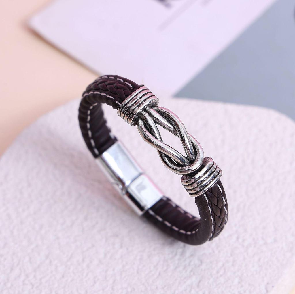 Retro Alloy & Leather Men's Bracelet - European & American Style, Braided Design, Titanium Steel Trend.