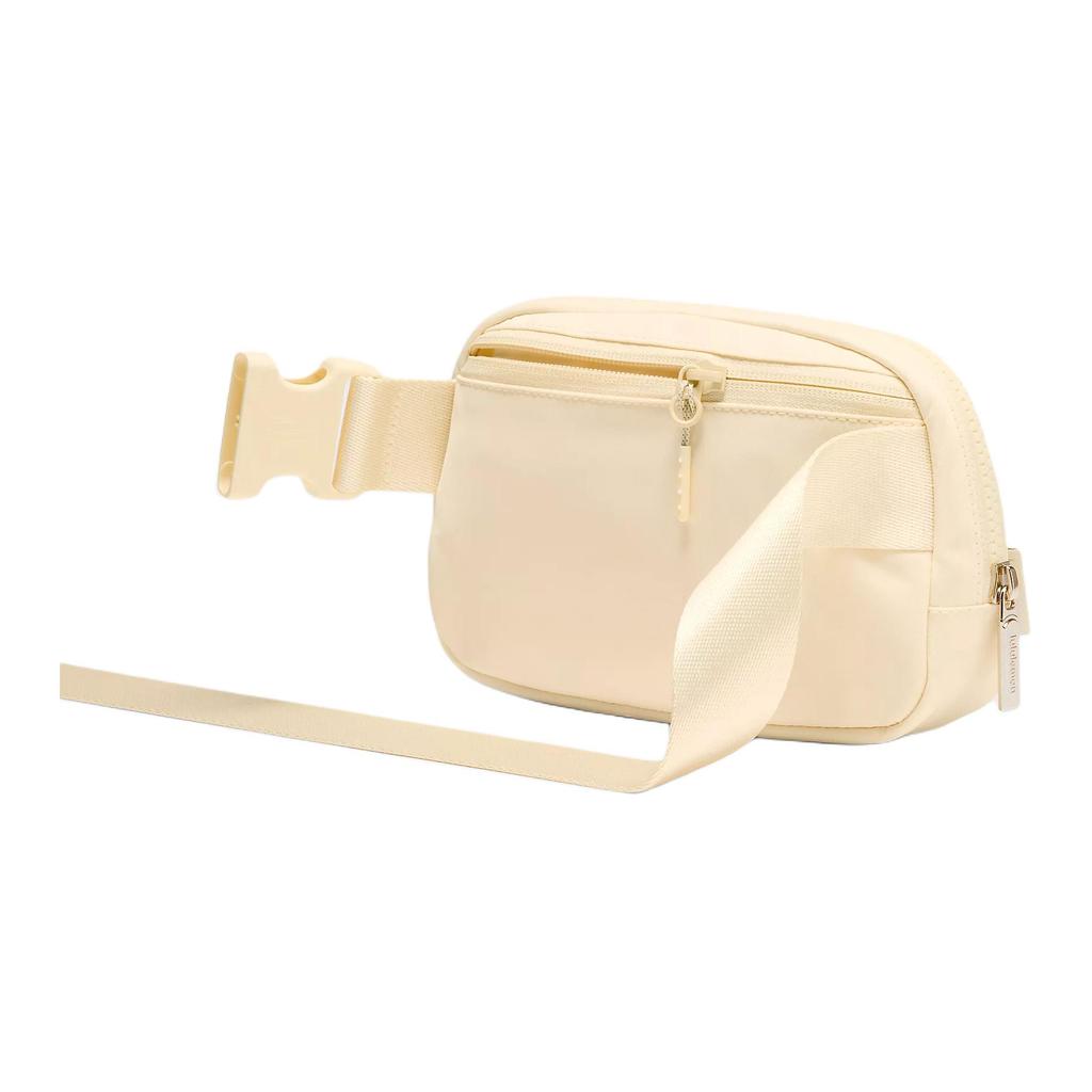 Lululemon Everywhere 1L Logo Zip Nylon Waist Bag Unisex Waist Bag Cream-Yellow LU9AX2S-046927