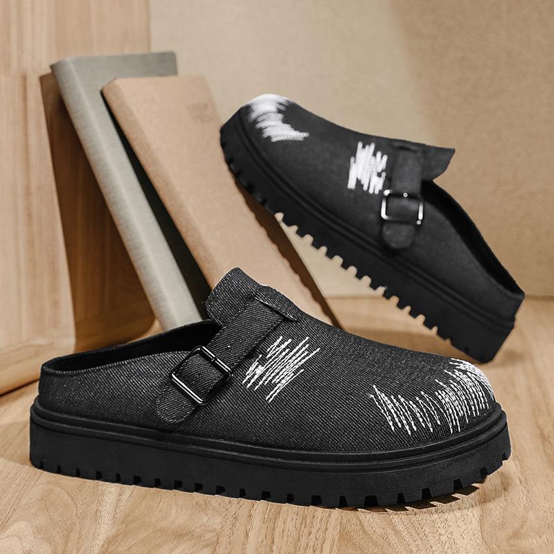 Fashion 2025 New Distress Thick Soled Slippers Round Toe Buckle Belt Slip On Retro Couples Shoes Summer Solid Leisure Concise Shoes