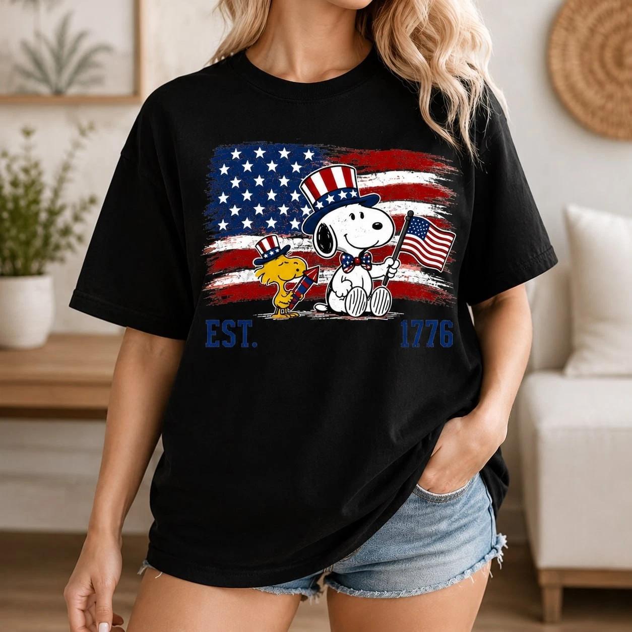 Vintage Snoopy Est 1776 250th Anniversary Graphic T Shirt S-5XL S