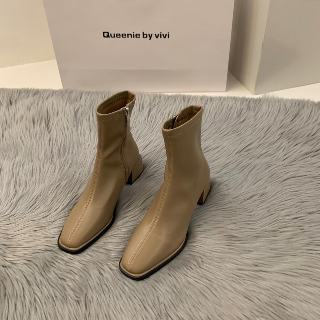 White high-heeled square head thin French small short boots women's shoes 2024 new spring and autumn single boots brown Martin boots