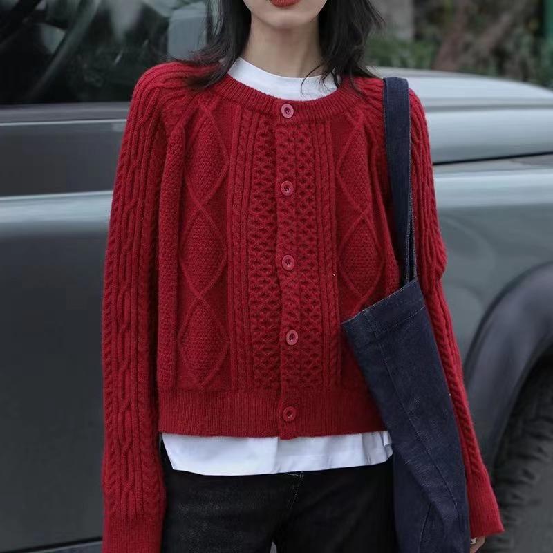 Autumn and Winter New Lazy Retro Knitted Sweater Cardigan Women's Loose Outer Coat Women's Round Neck Short