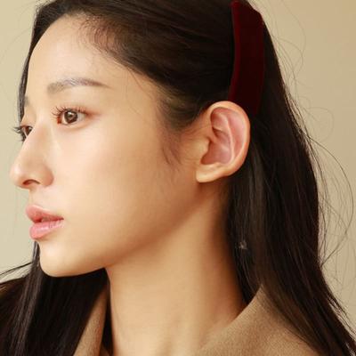 Less Is More Velvet Hair Pin _ 4 Colors