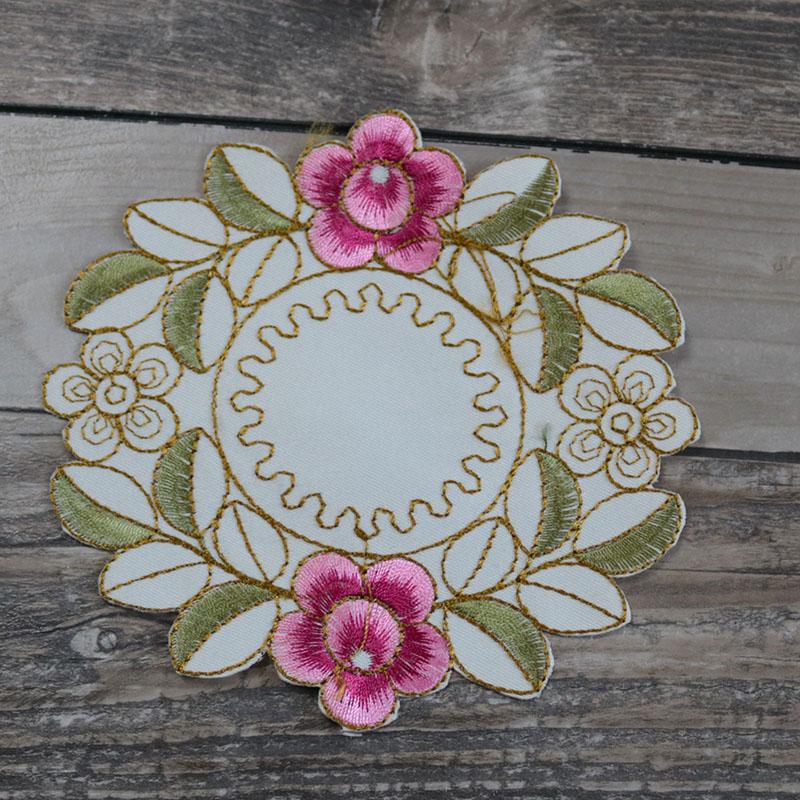 Europe Rose Flower Embroidery Table Place Mat Cloth Wedding Christmas Dining Placemat Kitchen Table Decoration and Accessories