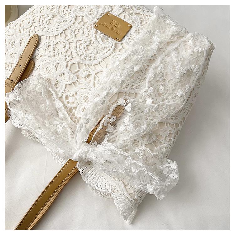 Women's Retro One-Shoulder Lace Hollow Handbag - Large Capacity, Light Luxury Vacation Tote