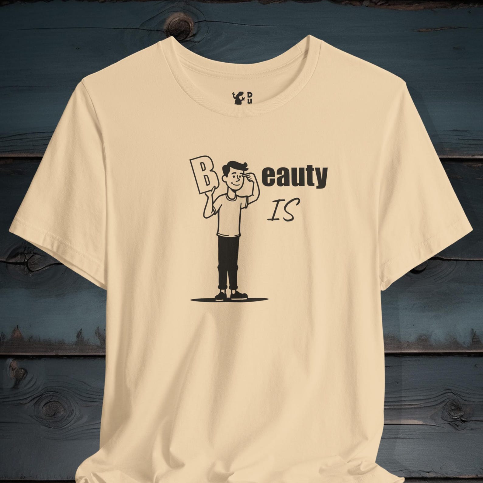 Beauty is in the eye of the beholder tee shirt. A t-shirt for people who believe that true beauty lies in how we see the world S