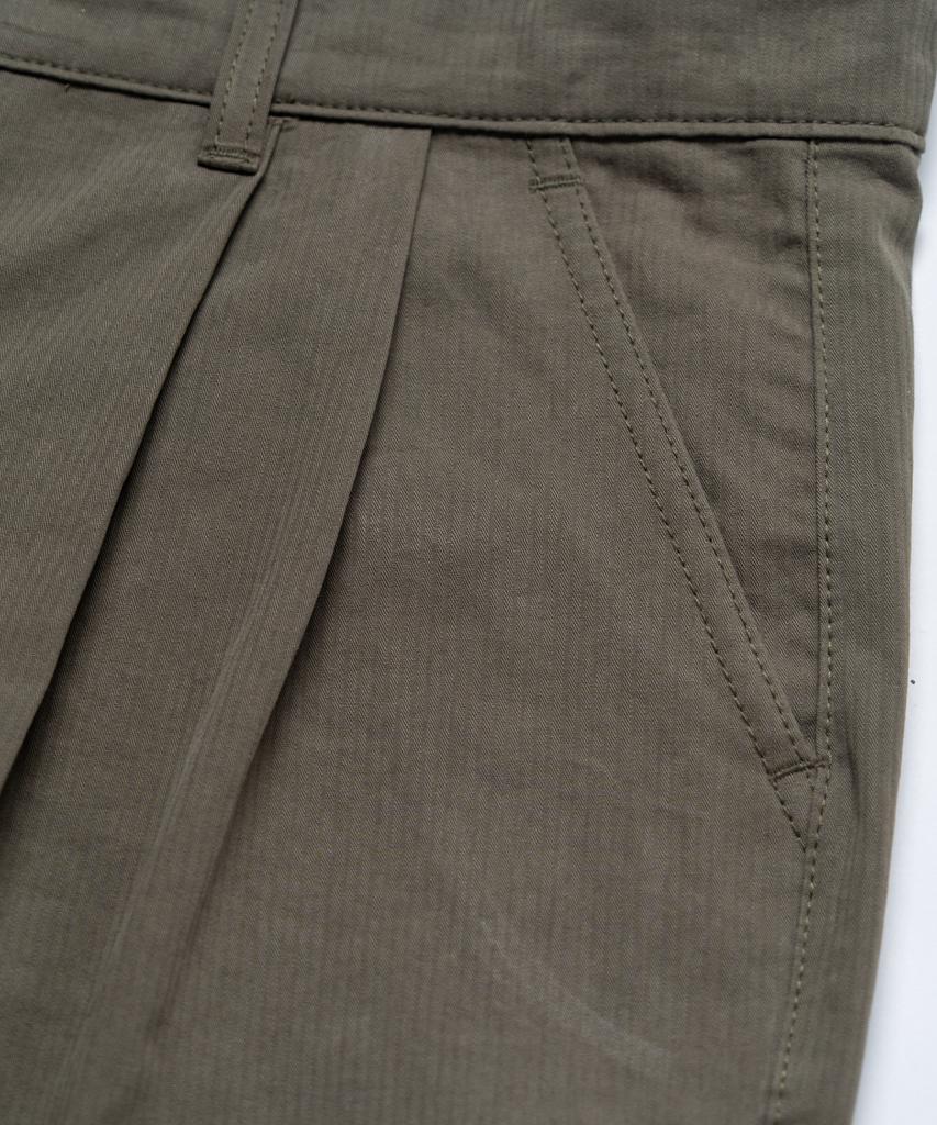 Laellipointeu Seersucker Stripe Chino Pant_Khaki